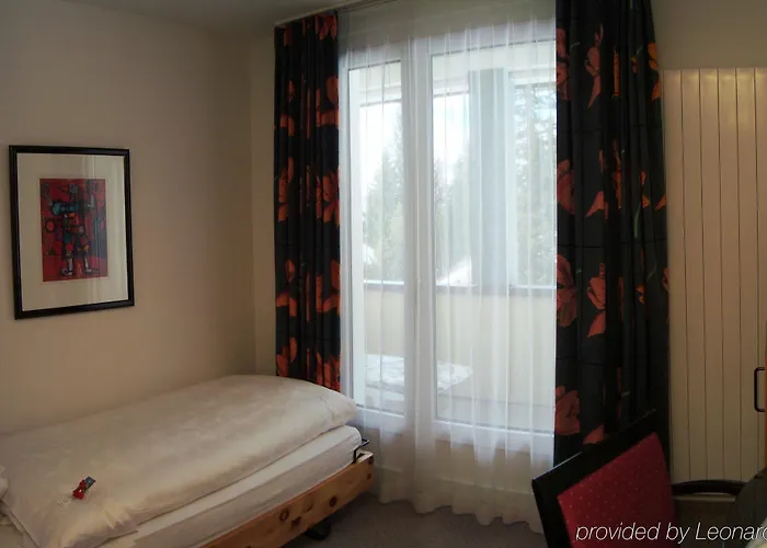 The Excelsior Ostfluegel Hotel