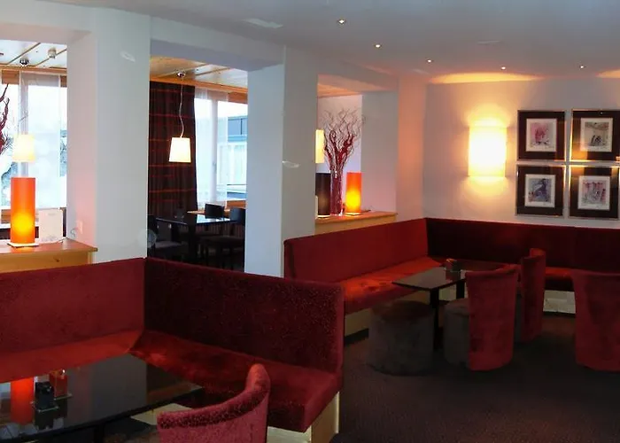 Отель The Excelsior Ostfluegel Ароза