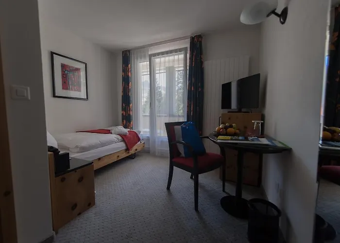 Отель The Excelsior Ostfluegel Ароза