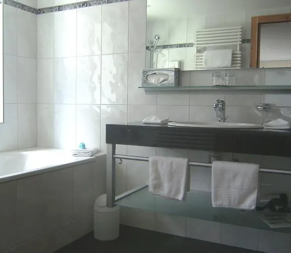 The Excelsior Ostfluegel Ароза