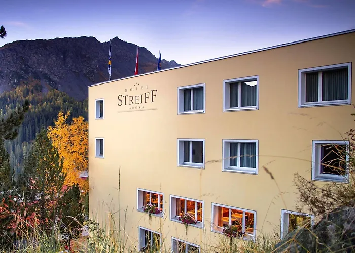 Hotel The Excelsior Ostfluegel 3*