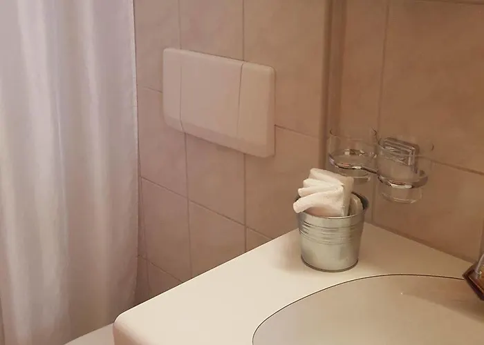 The Excelsior Ostfluegel 3*