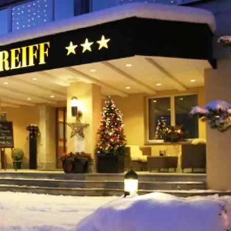 The Excelsior Ostfluegel